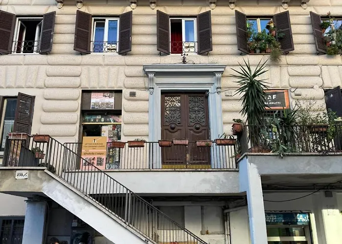 Jubilee 3 לינה וארוחת בוקר